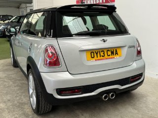 /photos/11671/207a978b-6ba1-43bf-8cdf-e9416f545828_i320x240.jpg