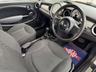 /photos/11671/af33ca6e-9e82-4271-8f59-4a1fc8f1f45e_i320x240.jpg