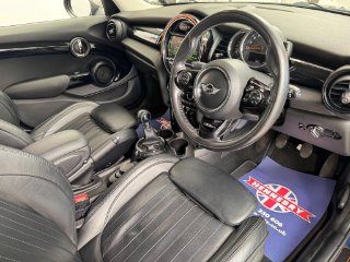 /photos/11671/f496b597-f7f9-4600-b49a-a40909a812ac_i320x240.jpg
